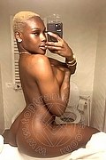 Roma Trans Nimat 351 9905819 foto selfie 1
